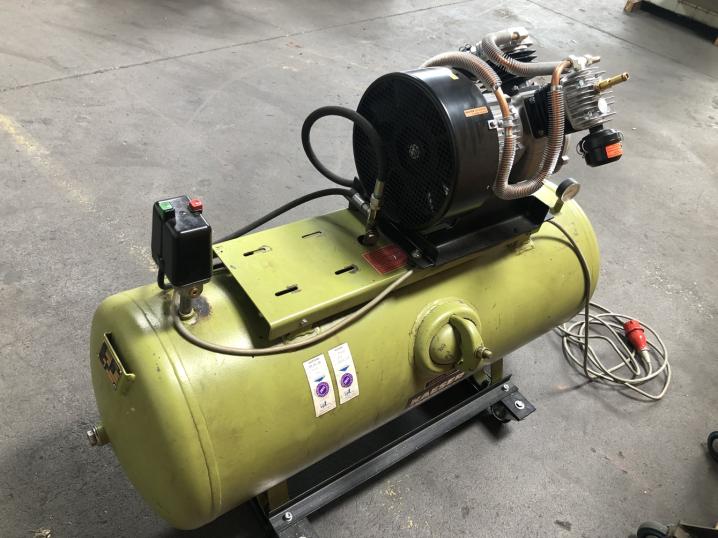 Kaeser K 280 - 250 compressor